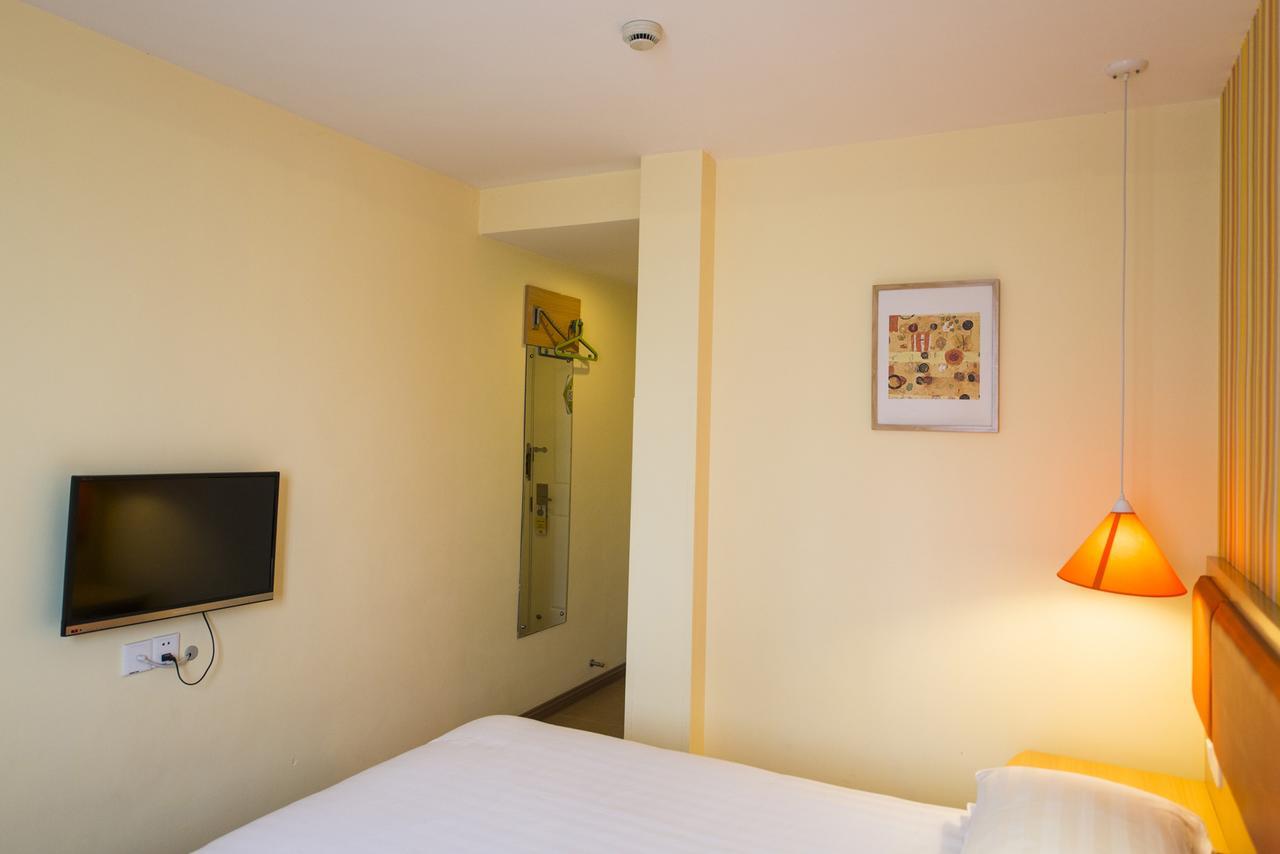 Home Inn Chengdu Kuanzhai Alley New City Square Luaran gambar